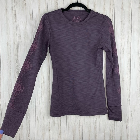 Prana purple long sleeve emblem top - Picture 2 of 8